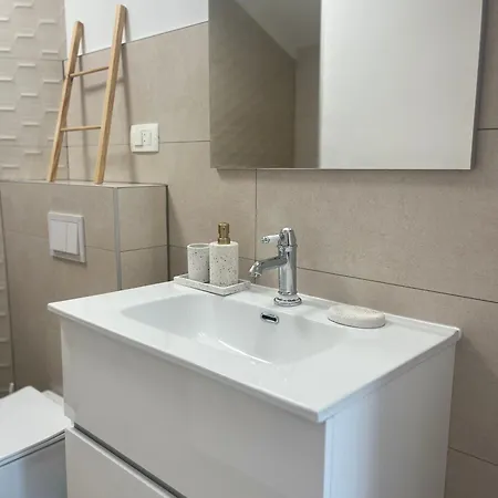 Disability-friendly With Free Parking Appartement Trogir