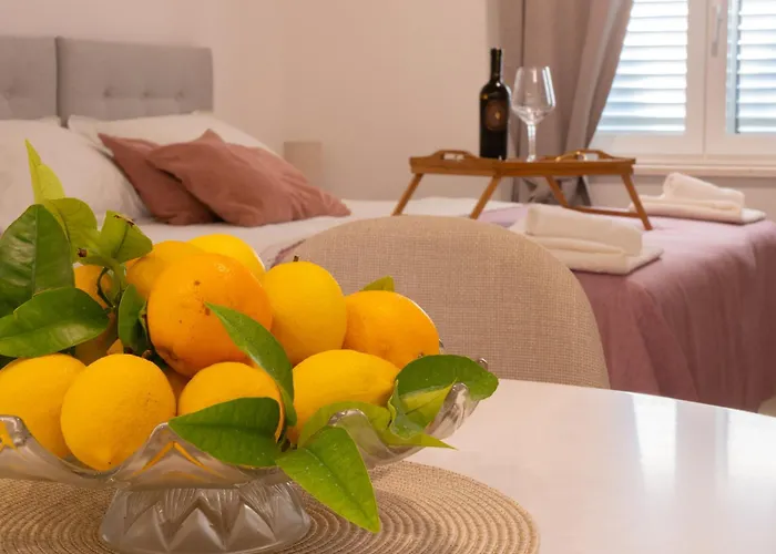 Disability-friendly With Free Parking * טרוגיר