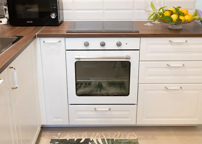 Disability-friendly With Free Parking דירה טרוגיר