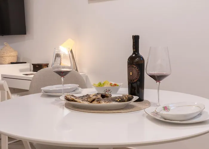 Disability-friendly With Free Parking * טרוגיר