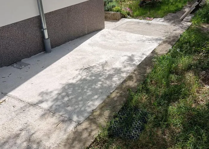 Disability-friendly With Free Parking 公寓 特罗吉尔